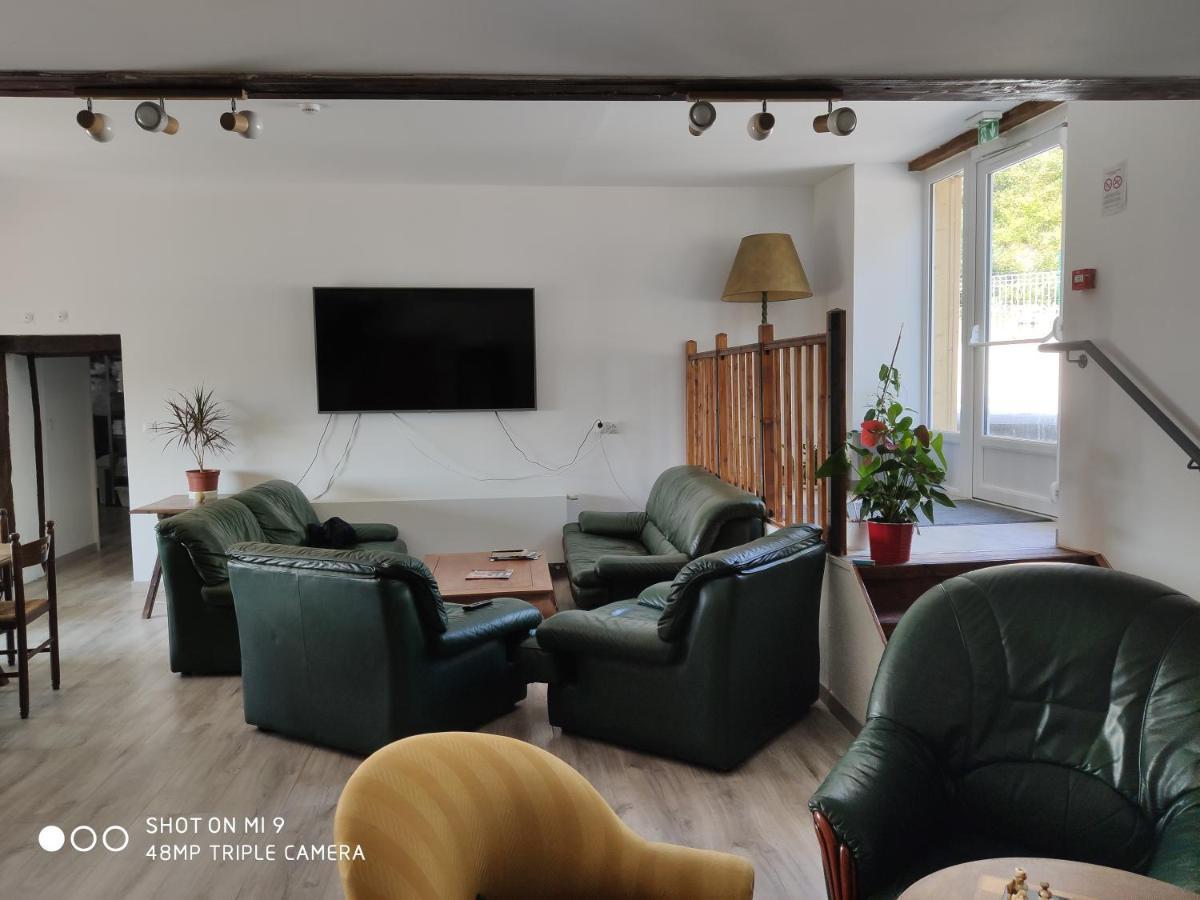 Auberge De La Belette Le Monestier Экстерьер фото
