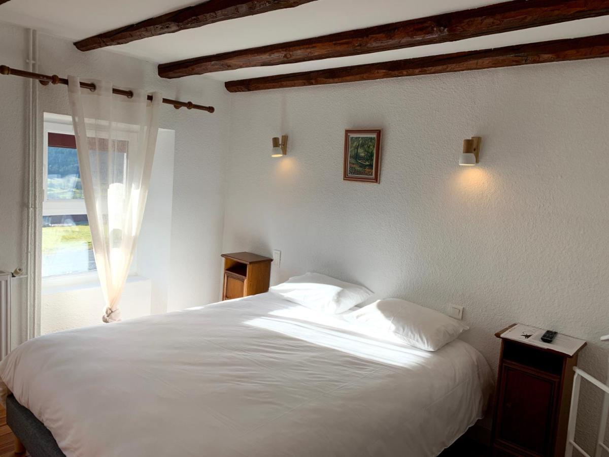 Auberge De La Belette Le Monestier Экстерьер фото